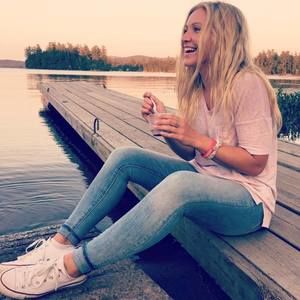 Meet your Posher, Sara